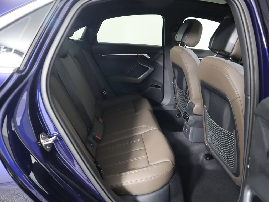 Vehicle image 24 of 34