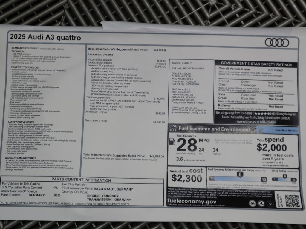 Vehicle image 10 of 34