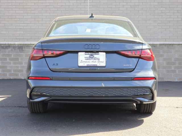 Vehicle image 6 of 43