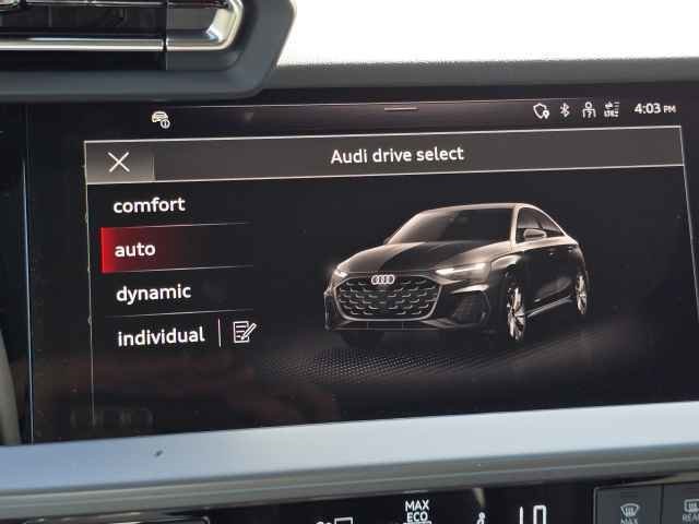 Vehicle image 19 of 43