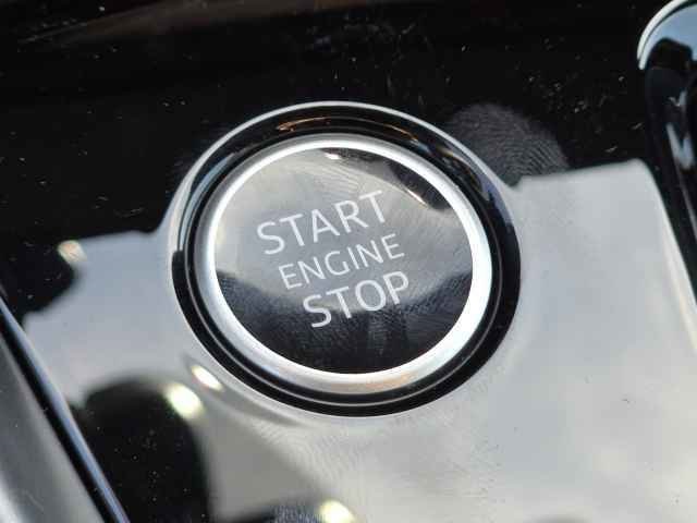 Vehicle image 18 of 43