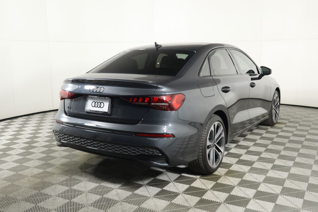 Vehicle image 5 of 34