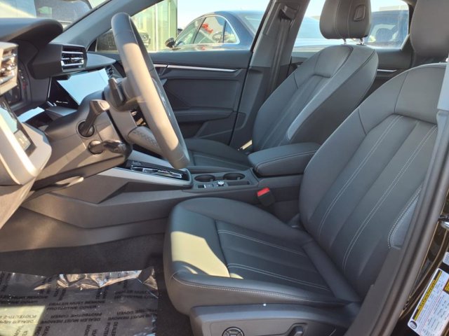 Vehicle image 6 of 20