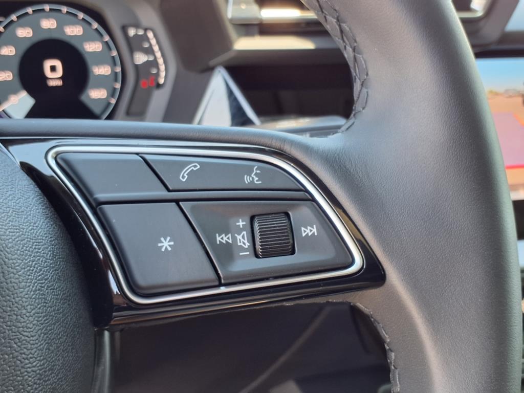 Vehicle image 34 of 34