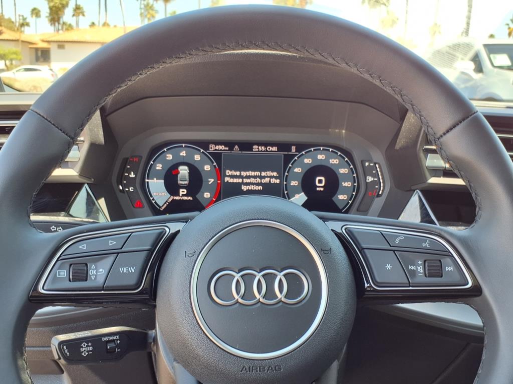 Vehicle image 27 of 34