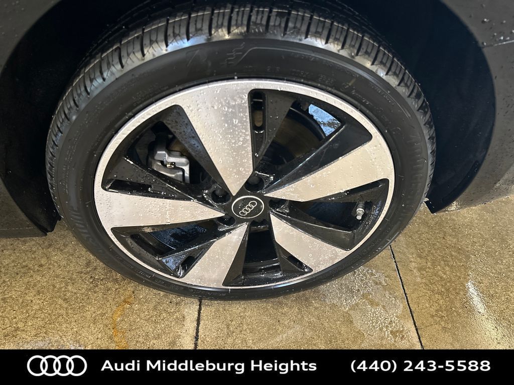 2025 Audi A5 Premium Image 10 of 32