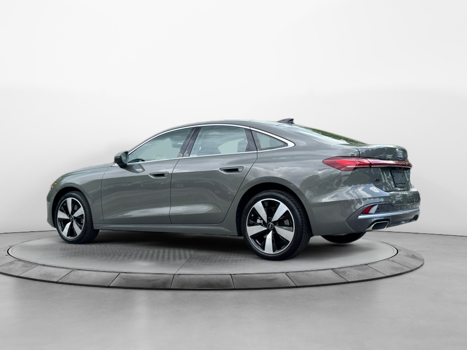 Vehicle image 7 of 35