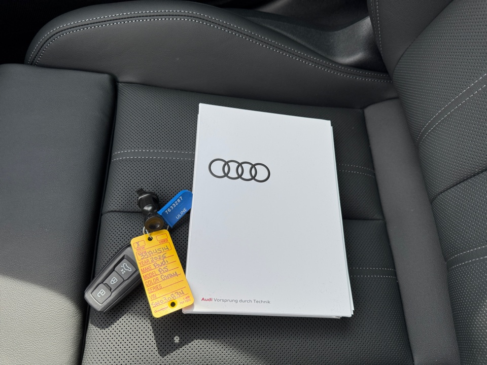 Vehicle image 34 of 35