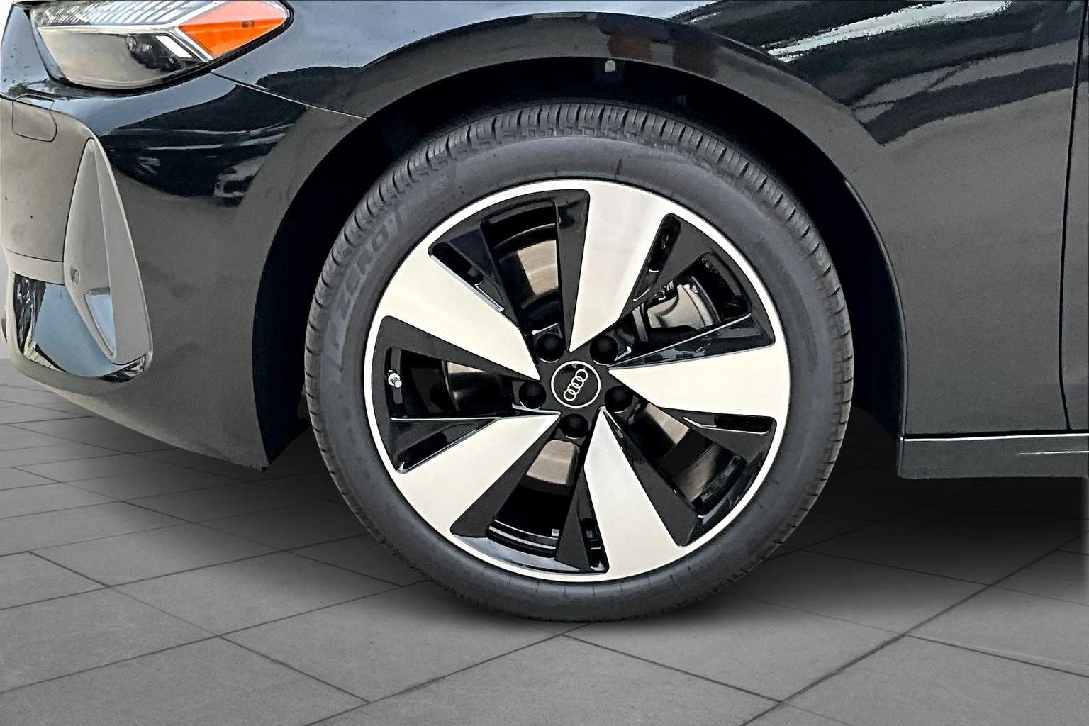 2025 Audi A5 Premium Plus Image 6 of 19