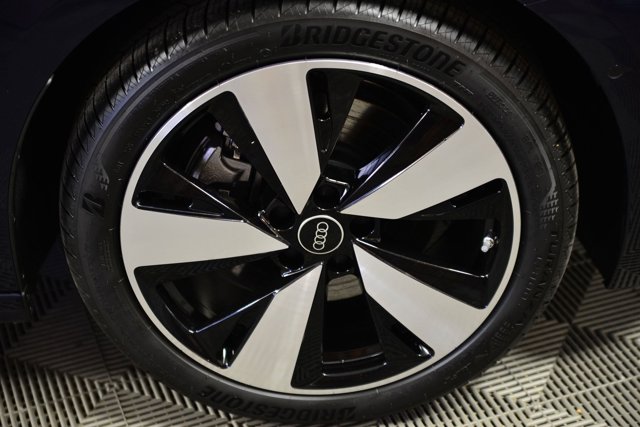 2025 Audi A5 Prestige Image 7 of 31