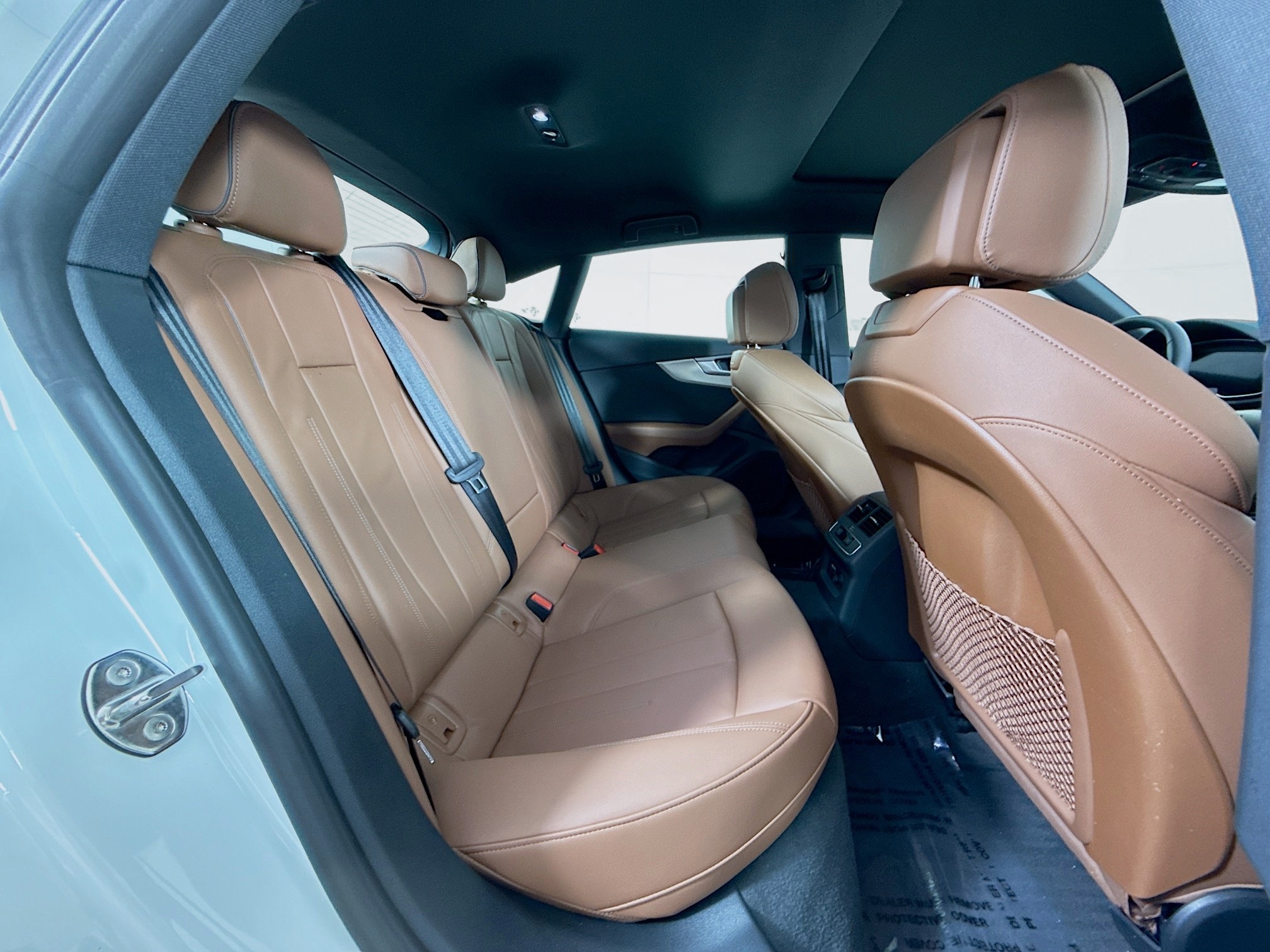 Vehicle image 12 of 31