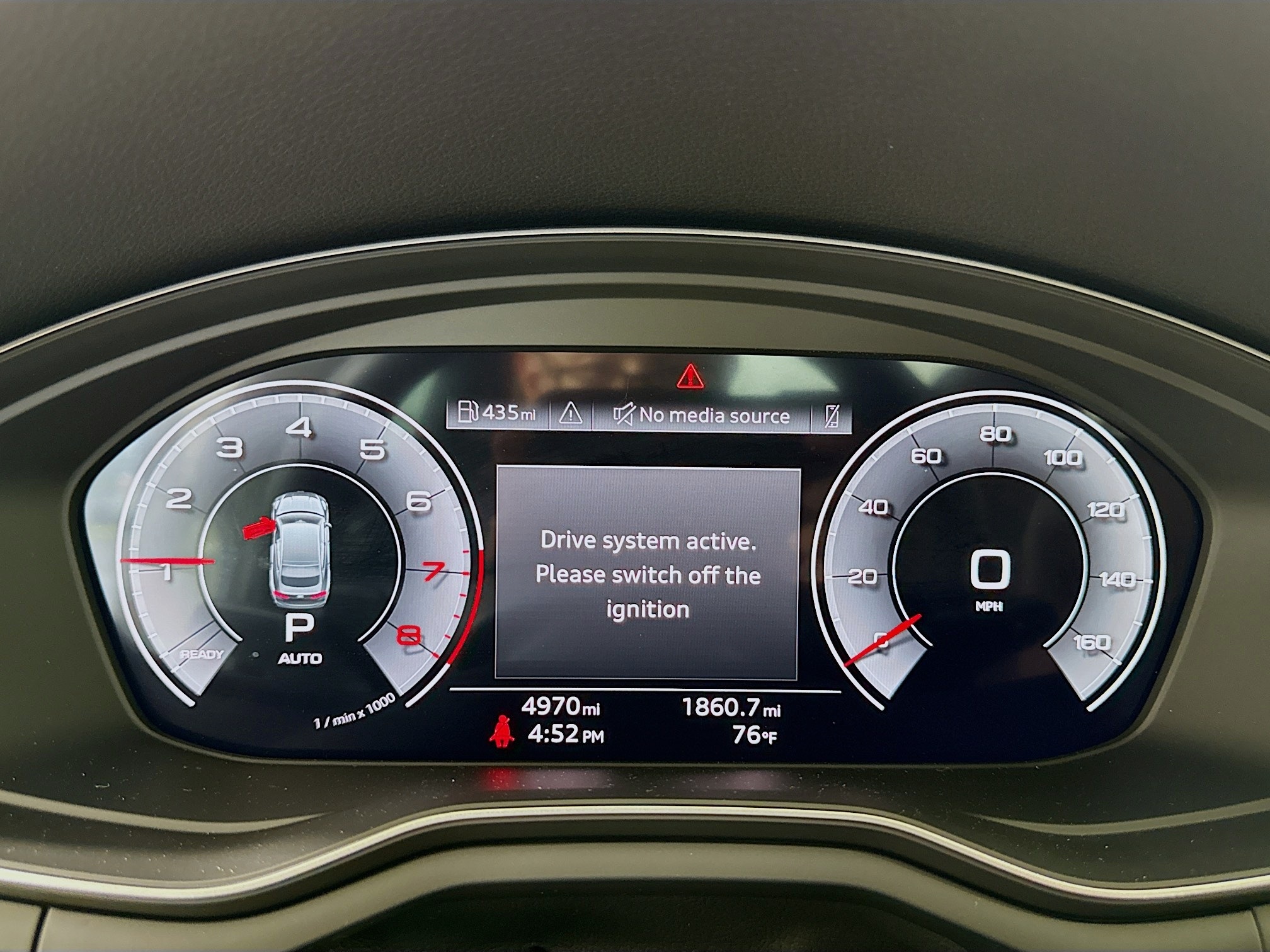 Vehicle image 21 of 31