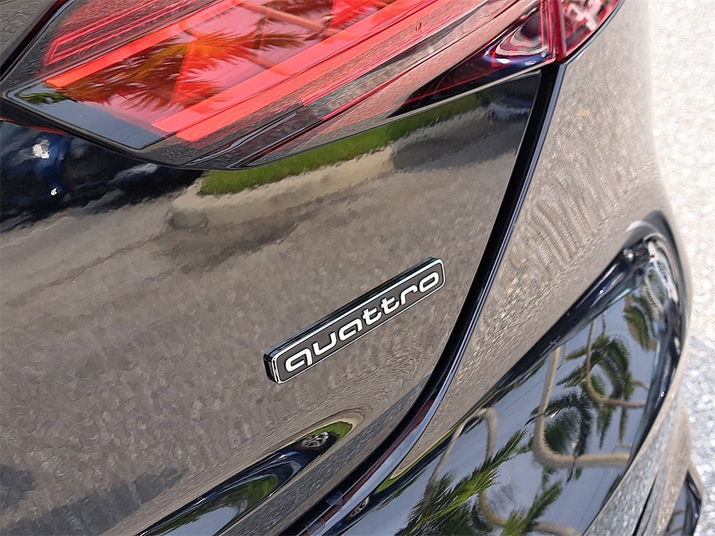 Vehicle image 6 of 31