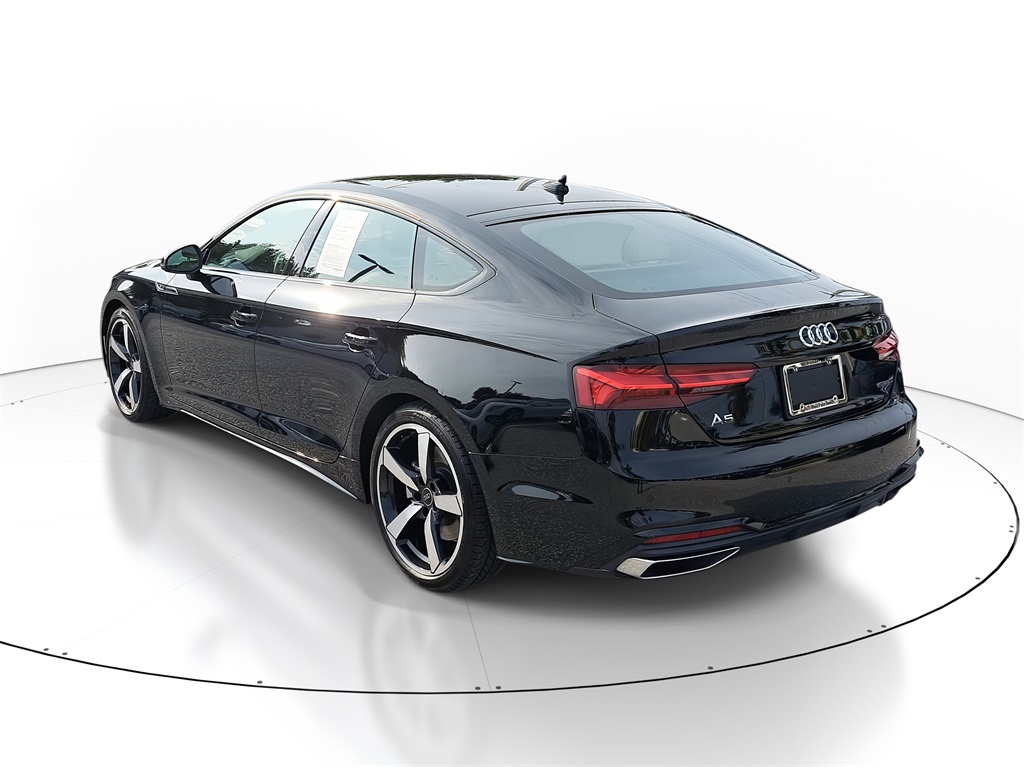 Vehicle image 4 of 31