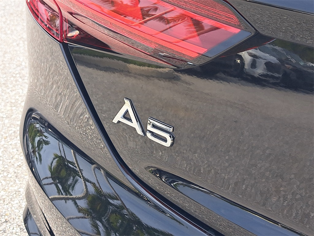 Vehicle image 5 of 31
