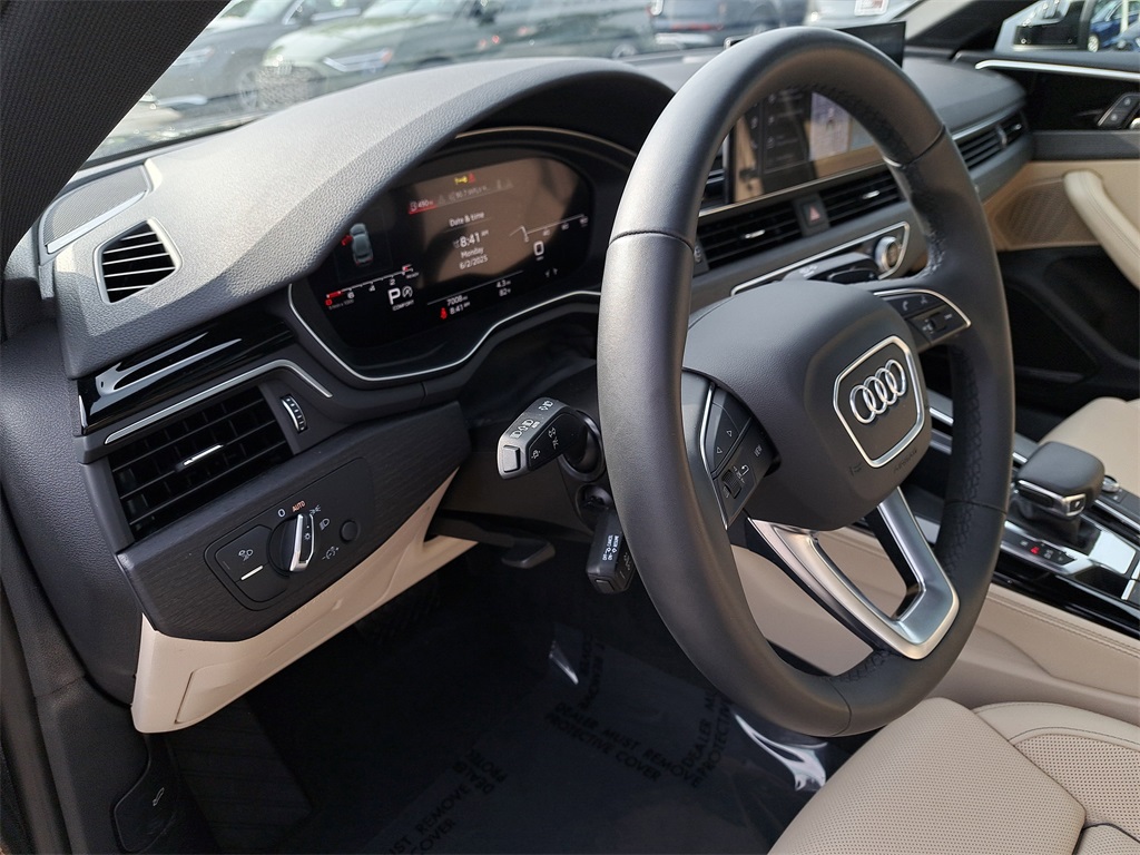 Vehicle image 20 of 31