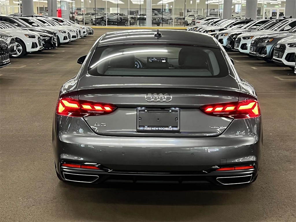 Vehicle image 6 of 31