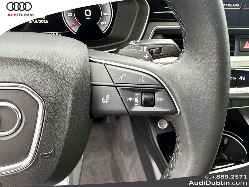 Vehicle image 19 of 34