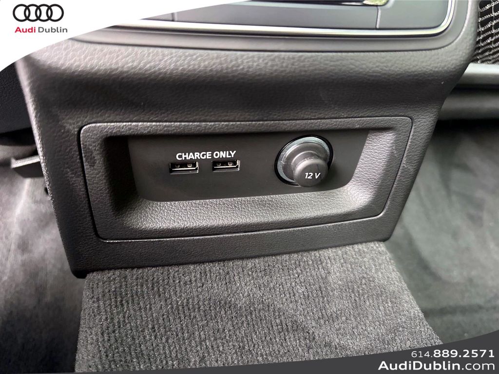 Vehicle image 34 of 34