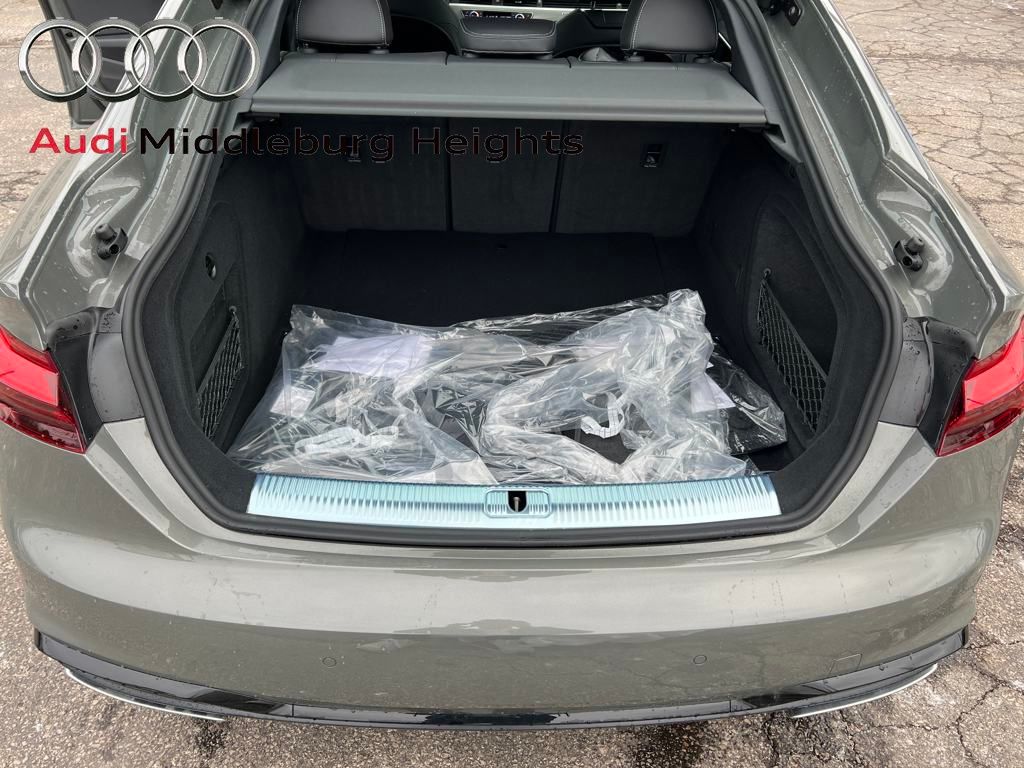 Vehicle image 12 of 34