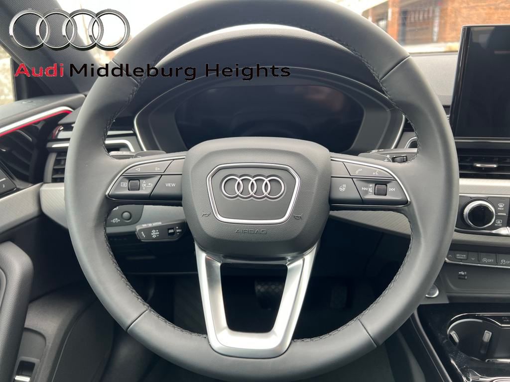 Vehicle image 18 of 34
