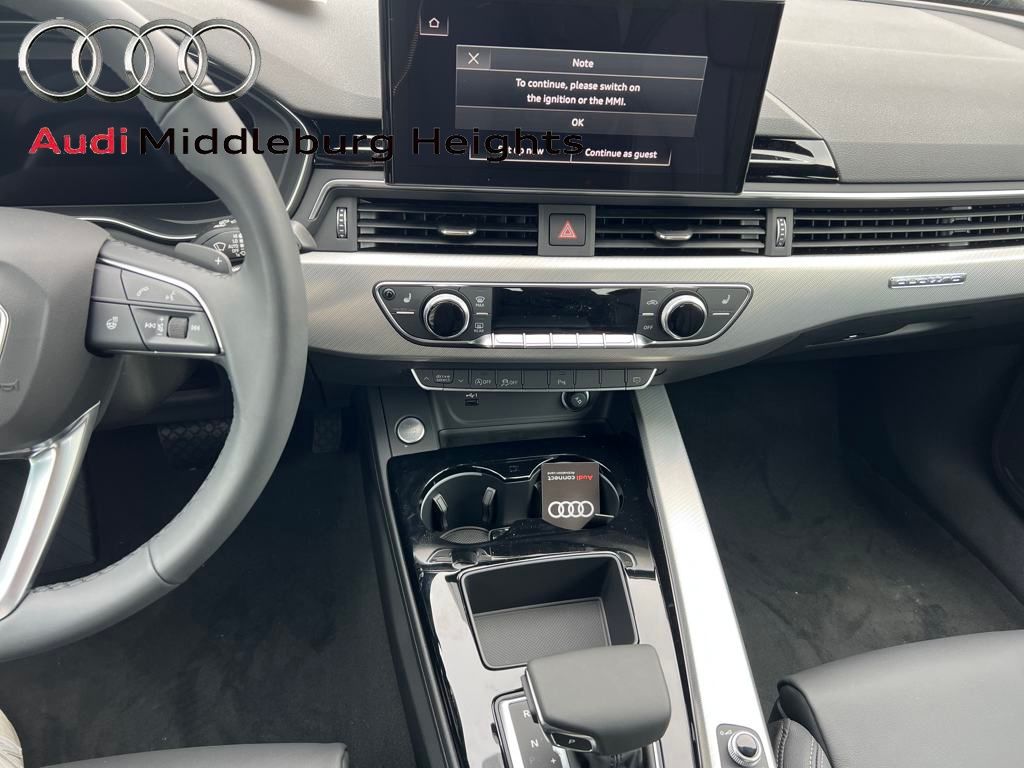 Vehicle image 17 of 34