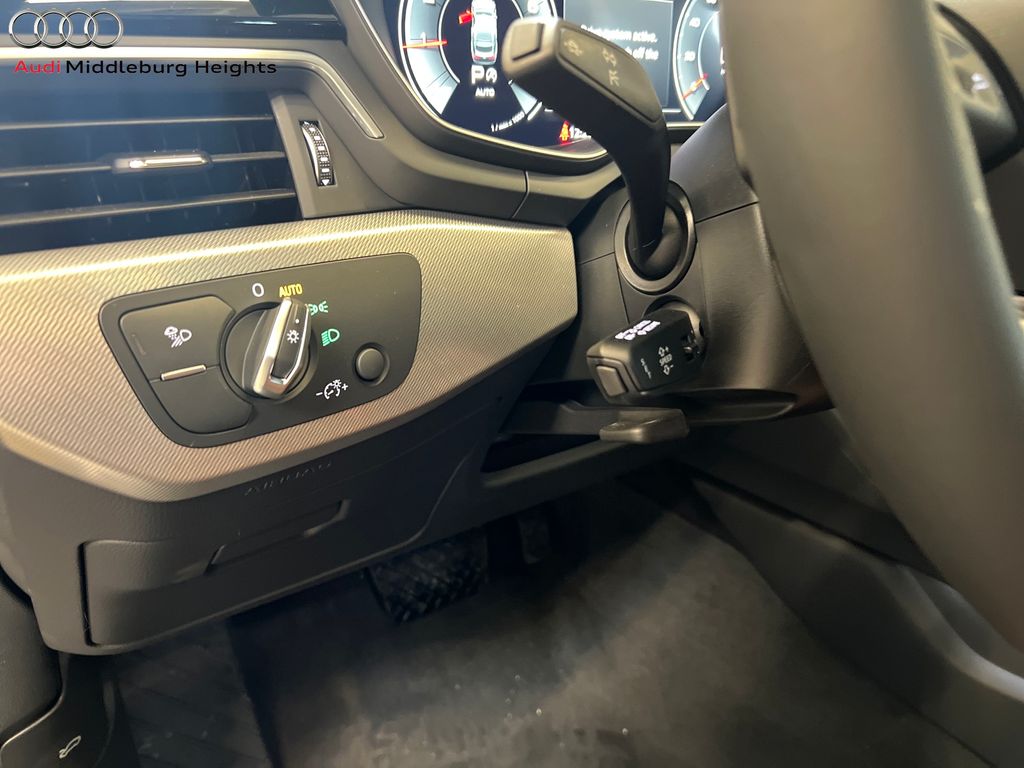 Vehicle image 12 of 45