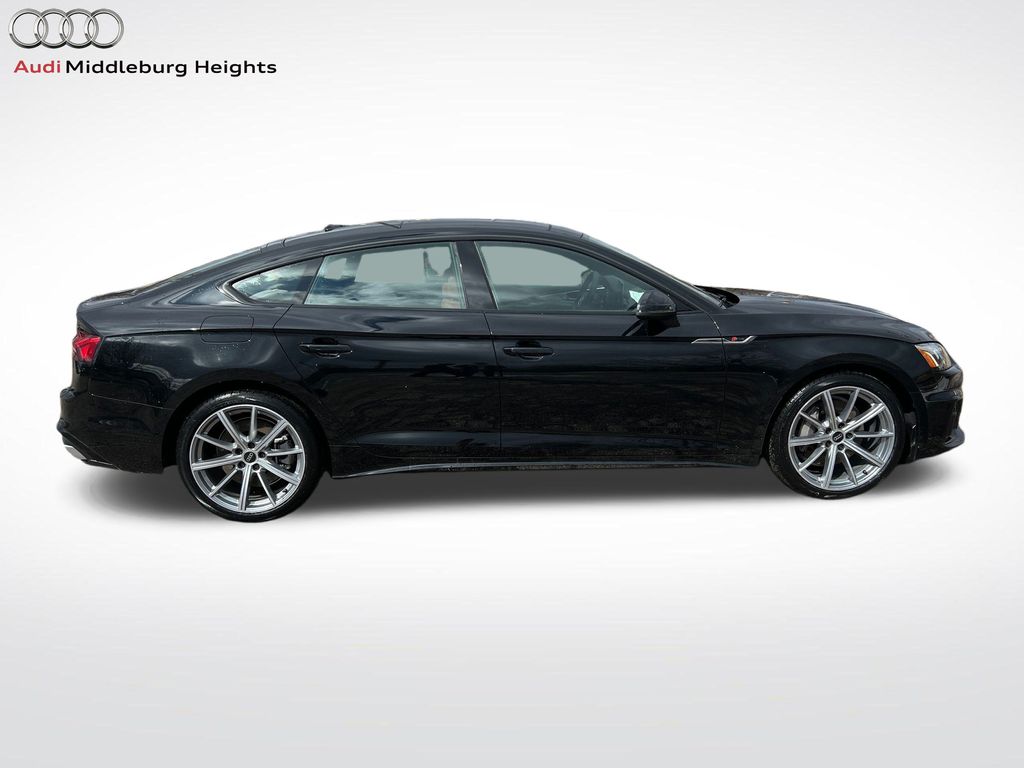 Vehicle image 4 of 45