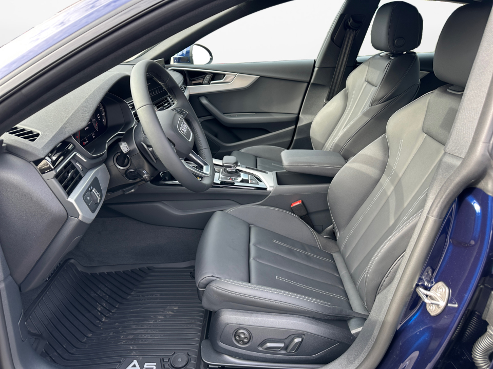 Vehicle image 9 of 35