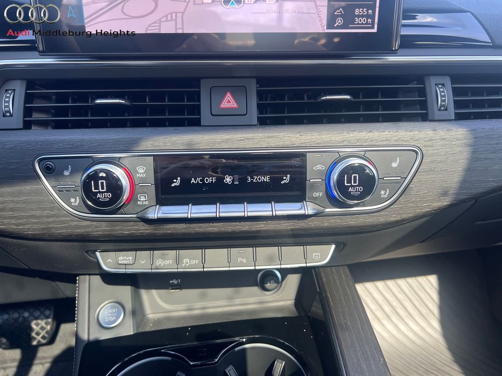 Vehicle image 25 of 41