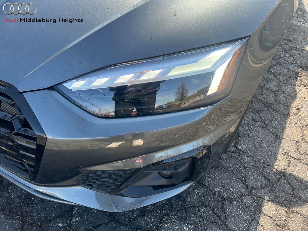 Vehicle image 29 of 41