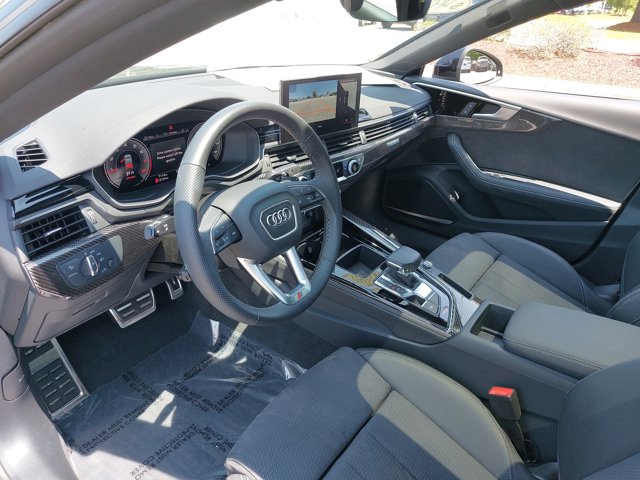 Vehicle image 16 of 36