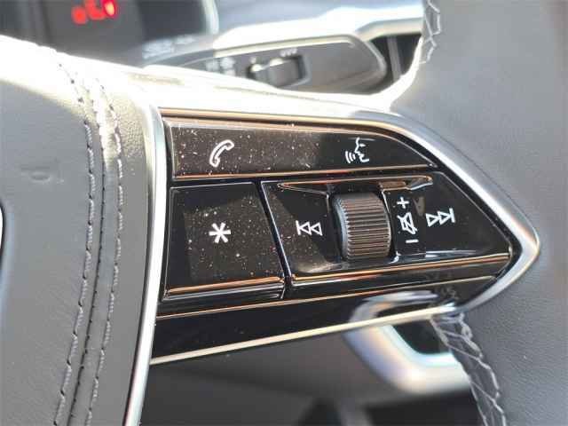 Vehicle image 22 of 47