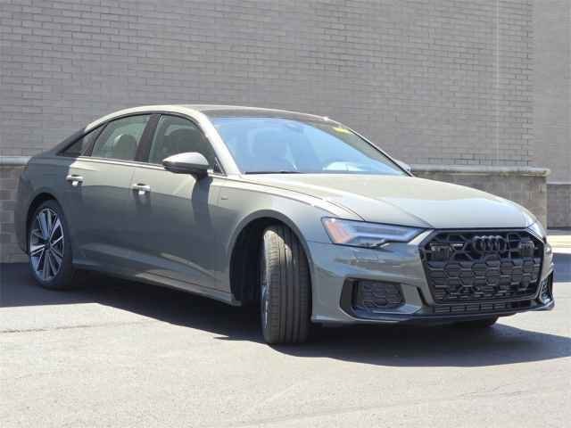 Vehicle image 4 of 47