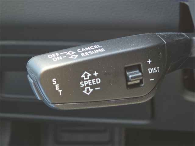 Vehicle image 24 of 47