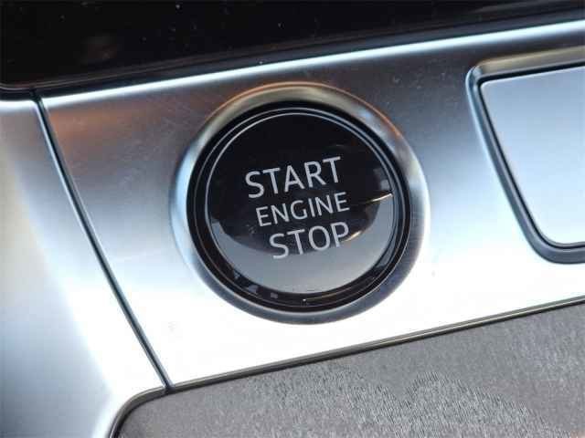 Vehicle image 20 of 47