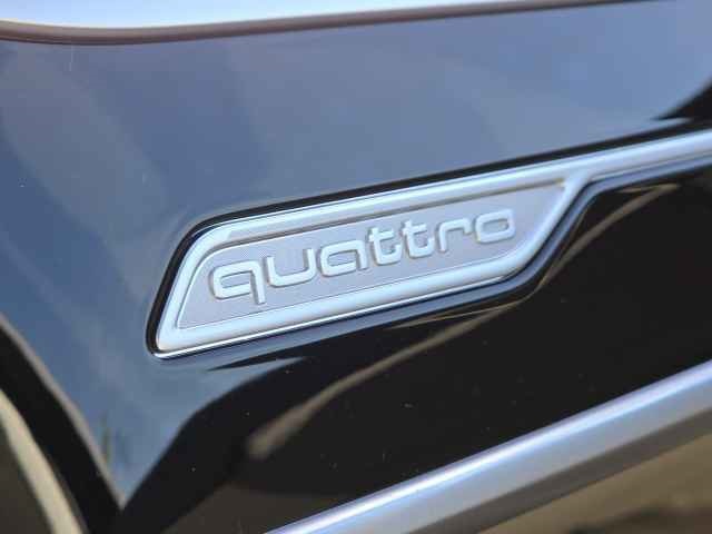 Vehicle image 26 of 45