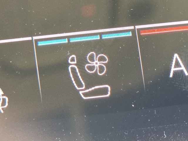 Vehicle image 18 of 45