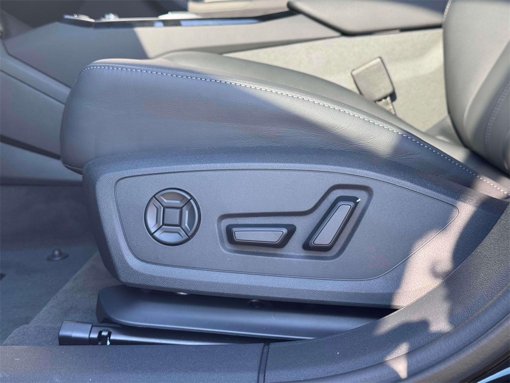 2025 Audi A6 e-tron Premium Image 21 of 21