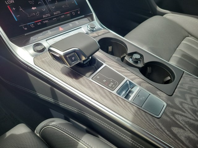 2025 Audi A6 Allroad Prestige Image 16 of 19