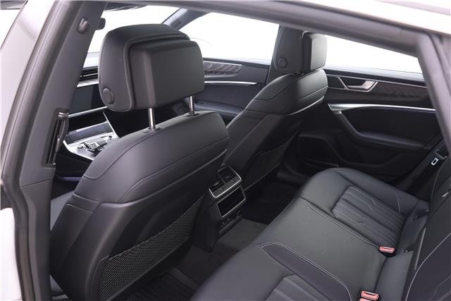 2025 Audi A7 Prestige Image 12 of 17