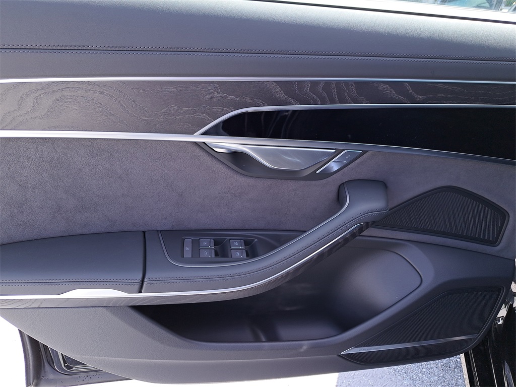 2025 Audi A8 Base Image 21 of 32