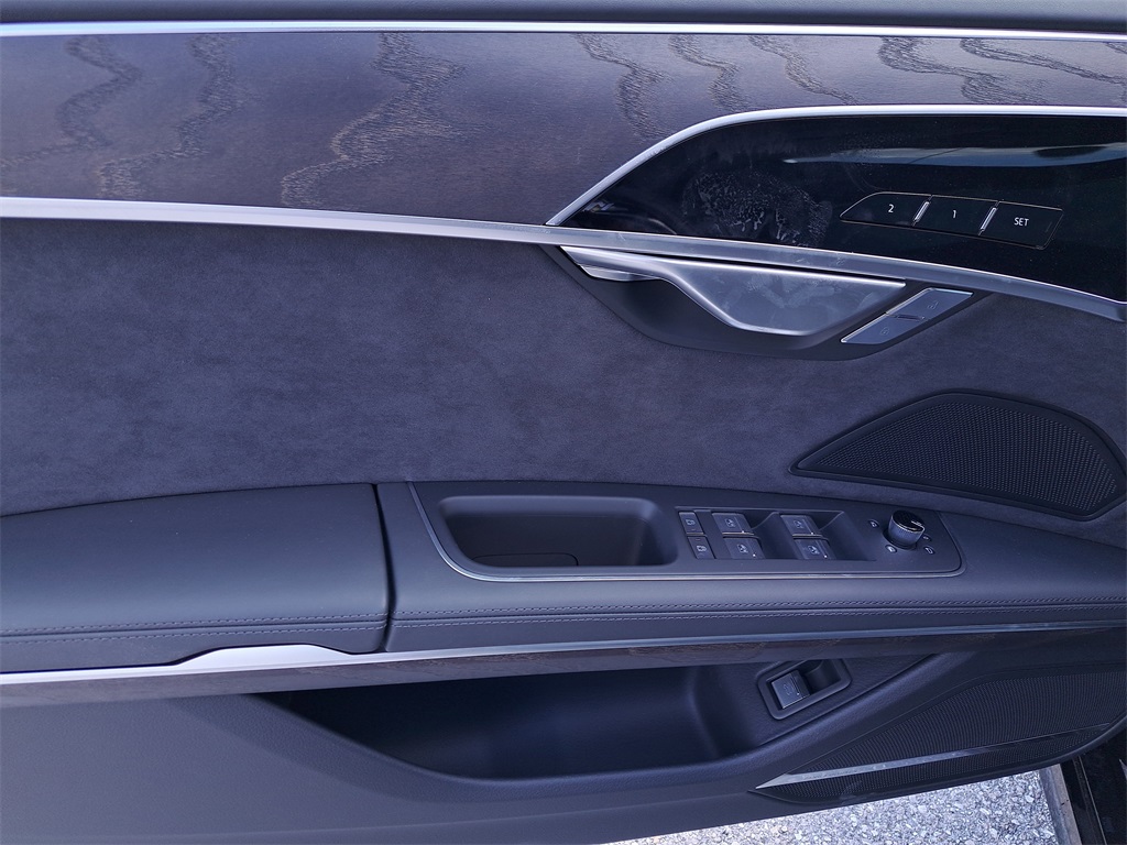 2025 Audi A8 Base Image 22 of 32