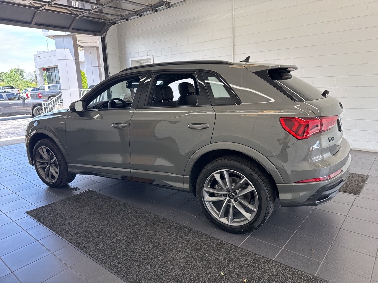 2025 Audi Q3 S Line Premium Image 7 of 57