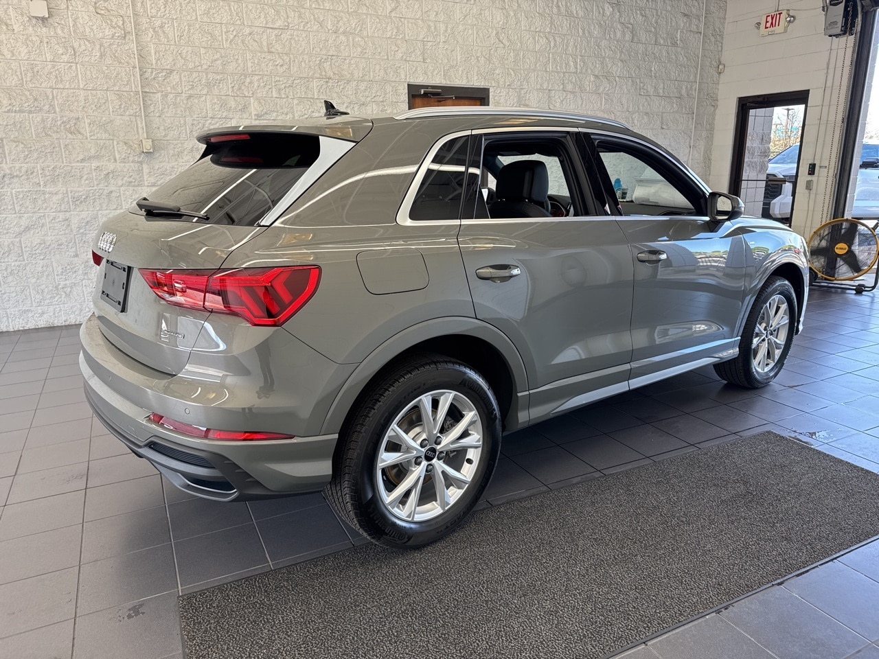2025 Audi Q3 S Line Premium Image 5 of 57