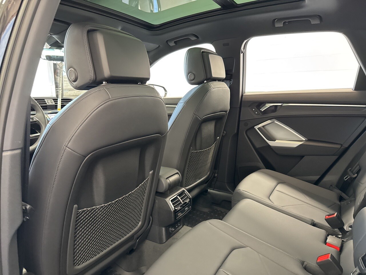 2025 Audi Q3 S Line Premium Image 19 of 58