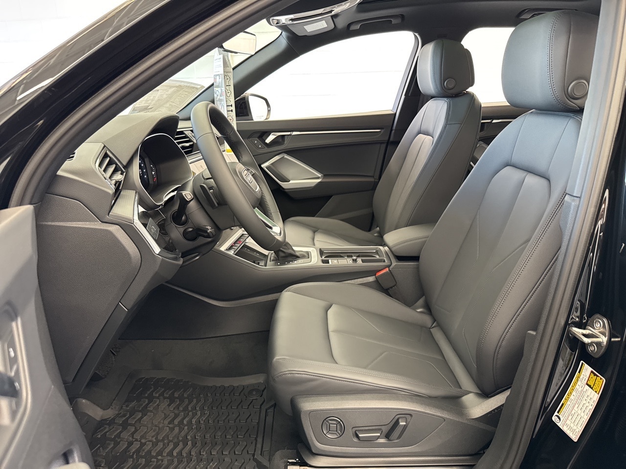 2025 Audi Q3 S Line Premium Image 20 of 58