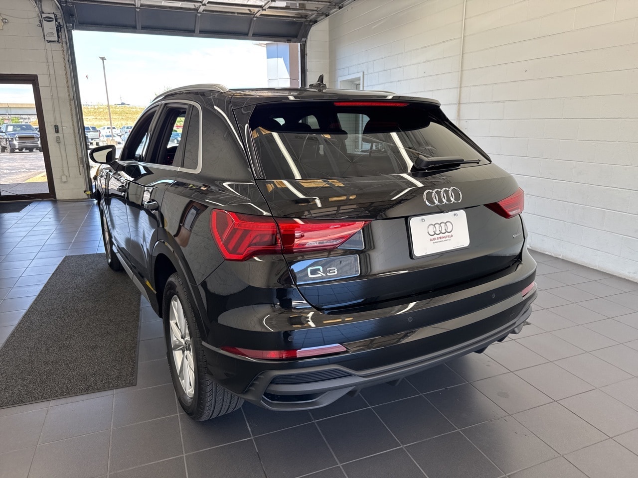 2025 Audi Q3 S Line Premium Image 10 of 58