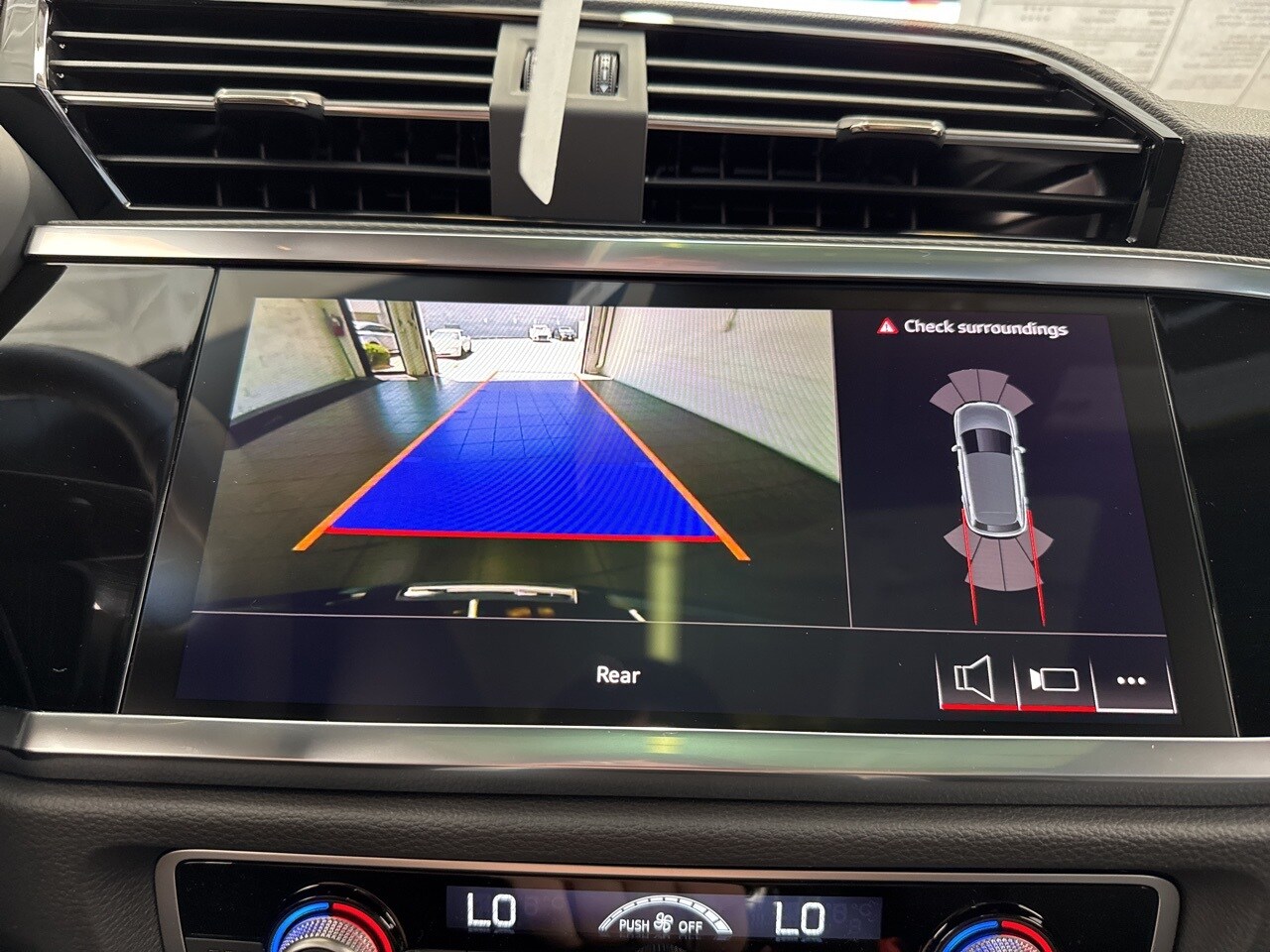 2025 Audi Q3 S Line Premium Image 32 of 58