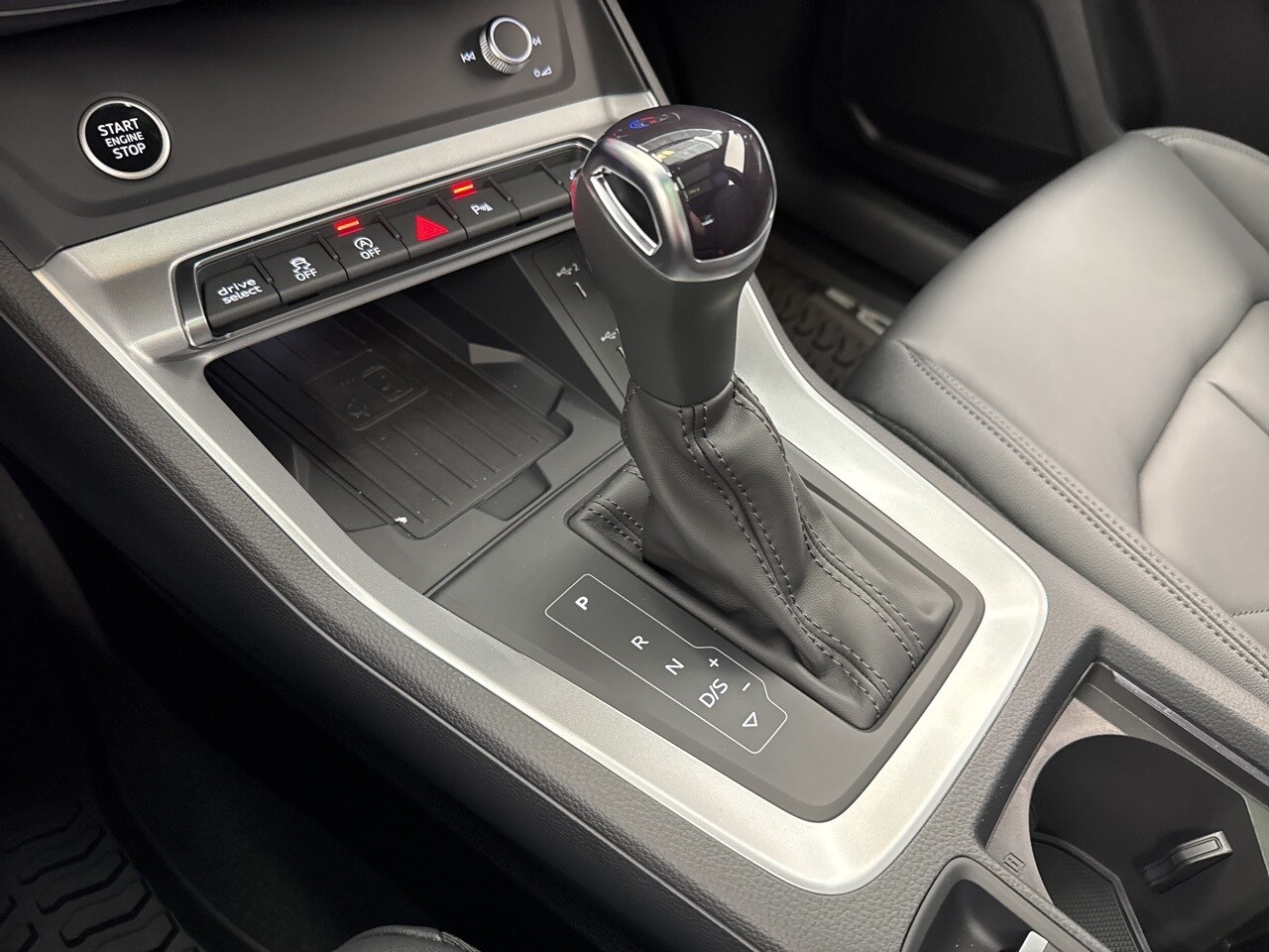 2025 Audi Q3 S Line Premium Image 37 of 58